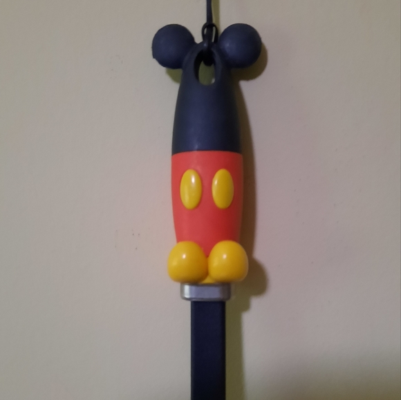 Disney Mickey Mouse Hand Spatula - Picture 3 of 6